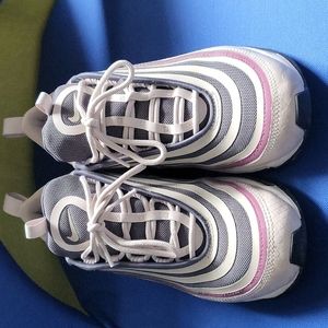 Women Sneakers